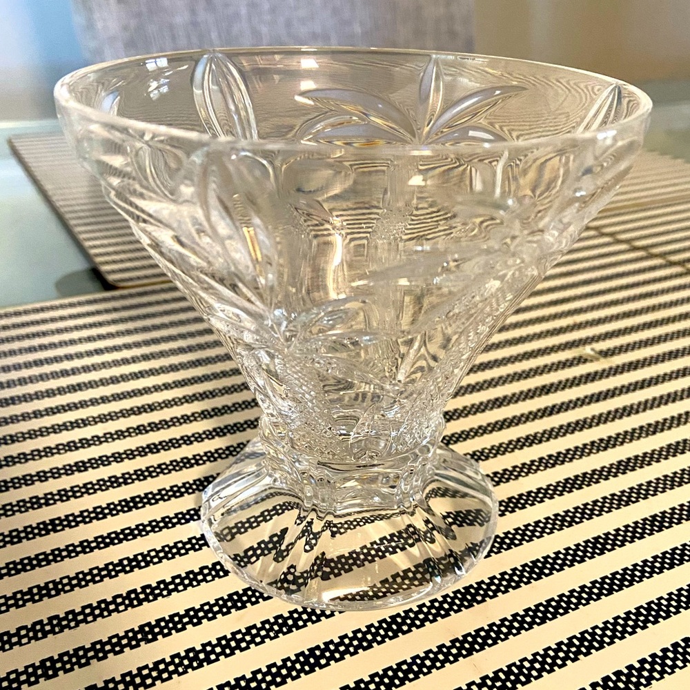 Crystal ice cream/dessert bowls with etched palm trees.